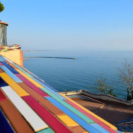 360 Bed & Breakfast Vietri sul Mare